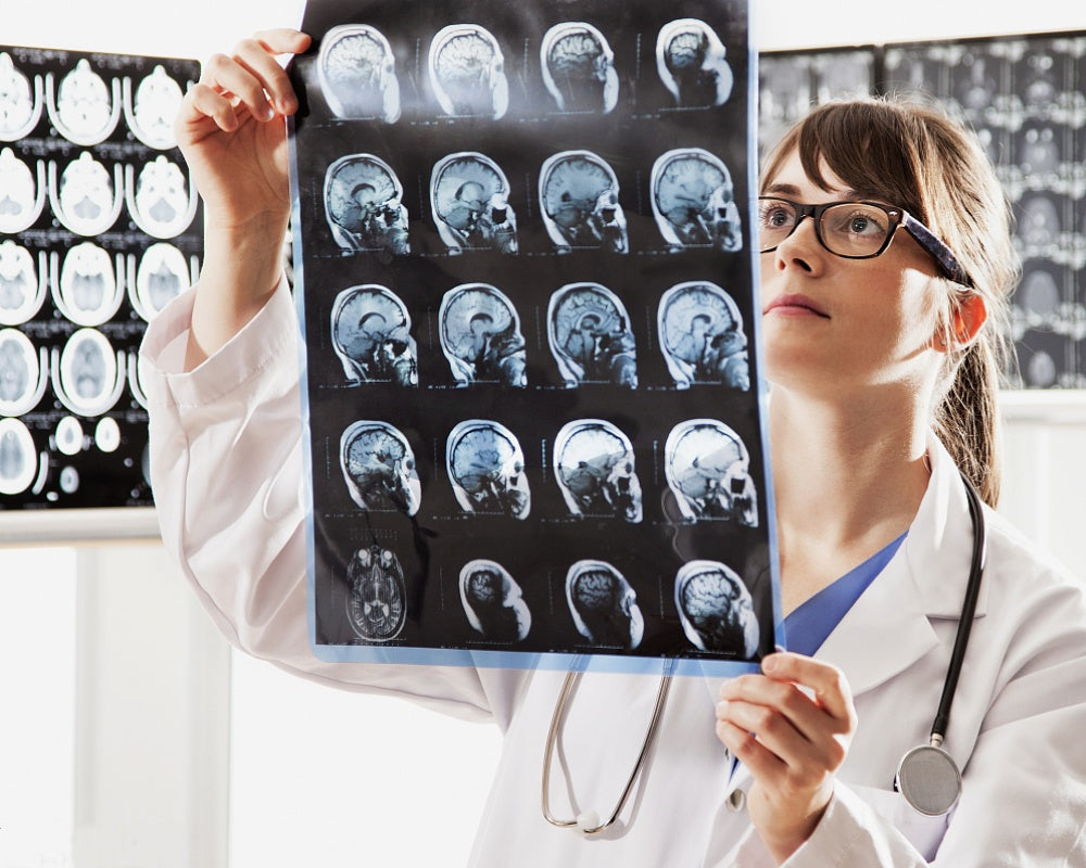 An Analysis of Red Light Therapy in the Recovery of Brain Injuries